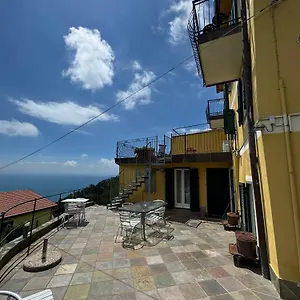 Affittacamere Pzeta Pensión Vernazza