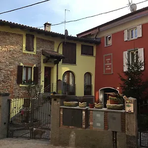 https://osteria-al-cantonaccio-con-alloggio.it-lombardy.com